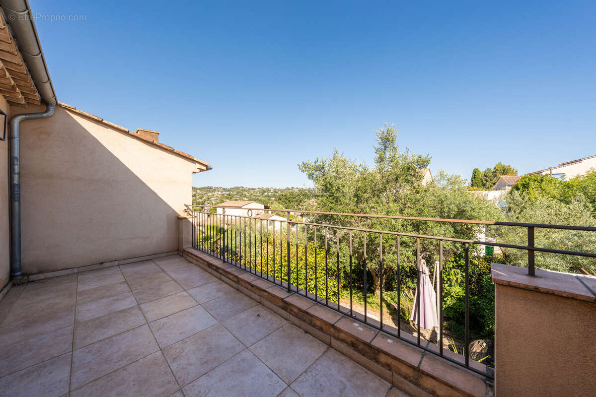 Maison à LA COLLE-SUR-LOUP