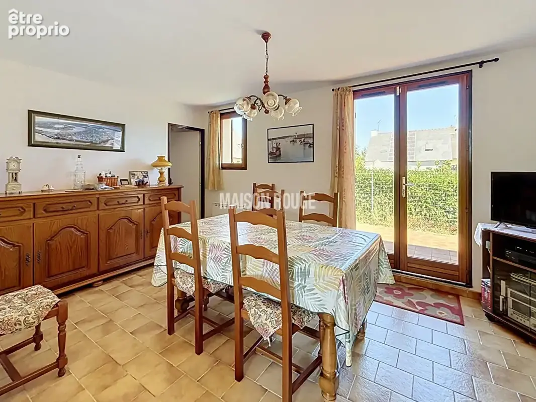 Maison familiale 5 pièces avec chambre au rez-de-chaussée et garage à Pleurtuit proche centre - photo 4