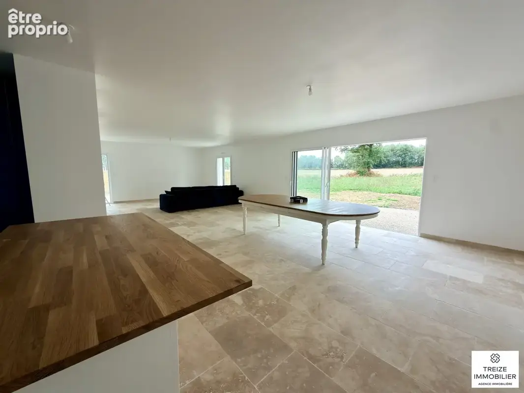 Maison 183 m² à Saint-Nolff  - photo 5