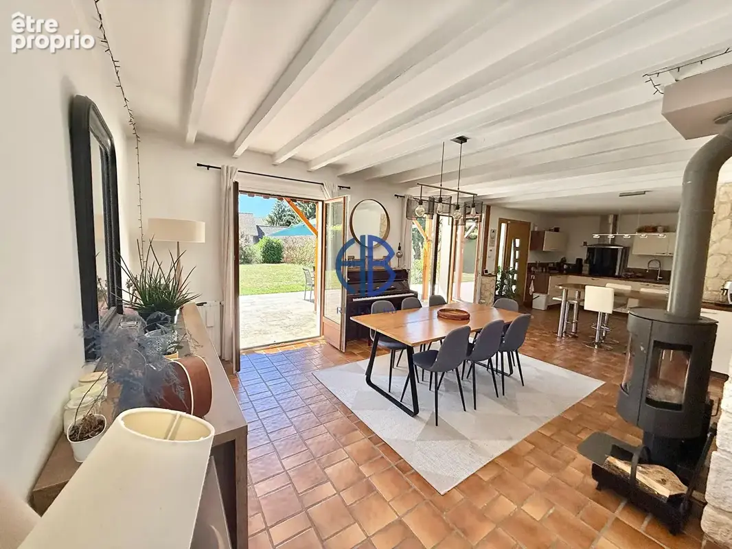Maison 5 chambres de 169 m2 + sous-sol complet +piscine - photo 3