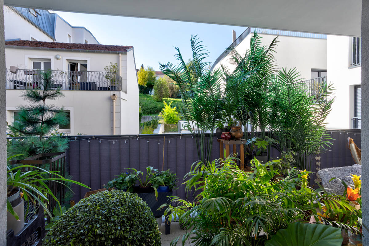 Appartement à CHAVILLE