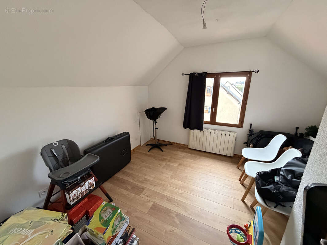 Maison à BOUVAINCOURT-SUR-BRESLE