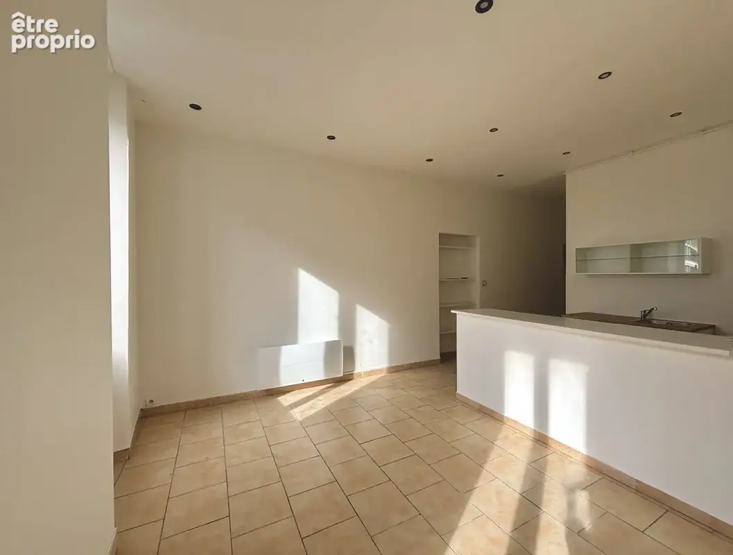 Appartement 2 pièces 45 m² à vendre à Marseille-10e (13010) - photo 2
