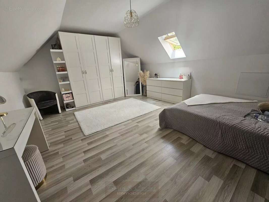 Maison à SAINT-MAURICE-SUR-FESSARD