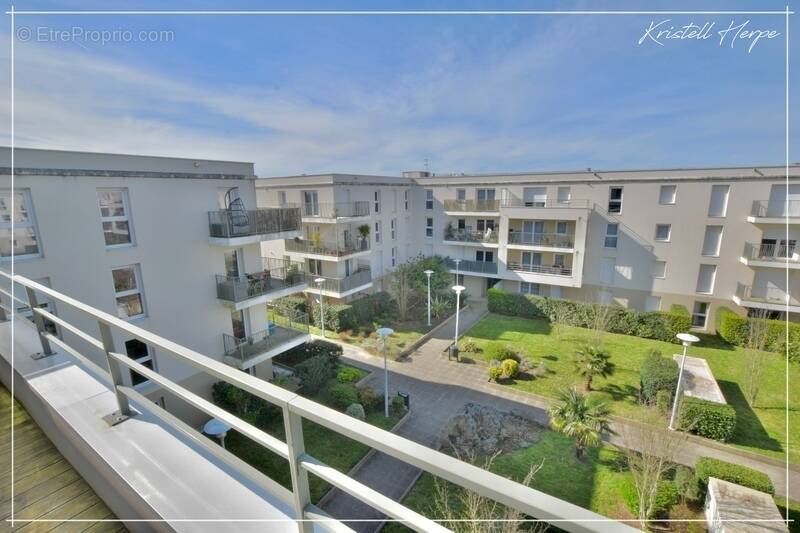 Appartement à REZE