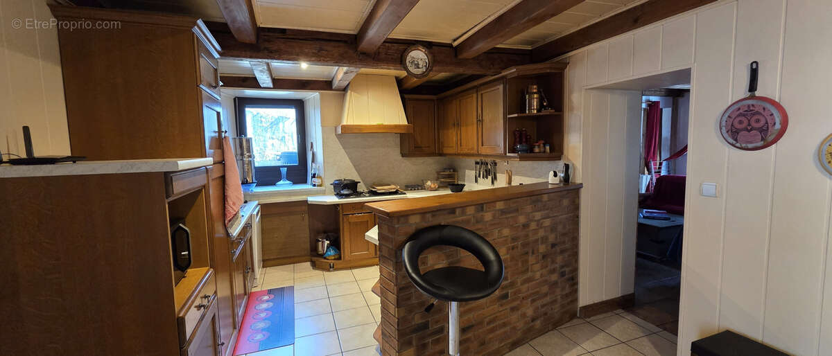 Champenay, commune de Plaine, spacieuse maison de caractère, rénovée, 192 m2, 4 chambres. - photo 8