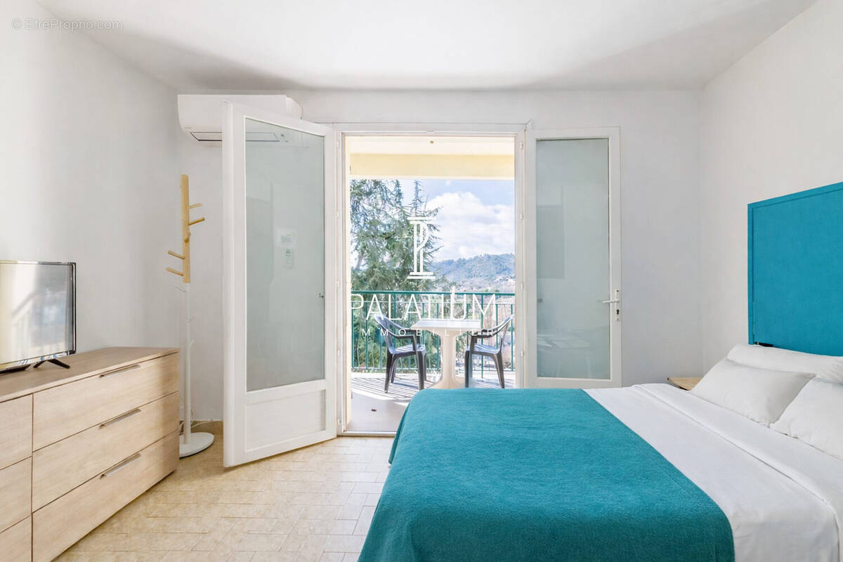 Appartement à GREOUX-LES-BAINS