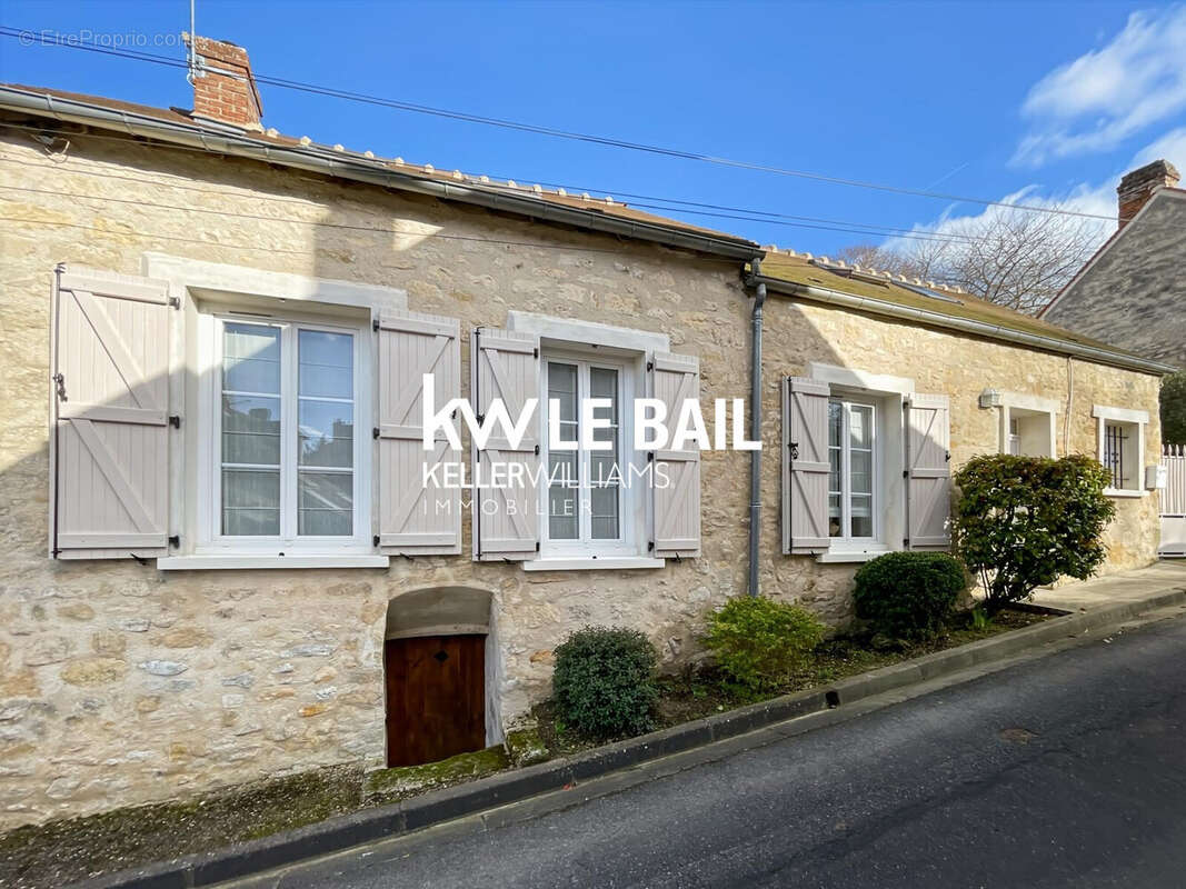 Maison 80 m² à Labbeville  - photo 2