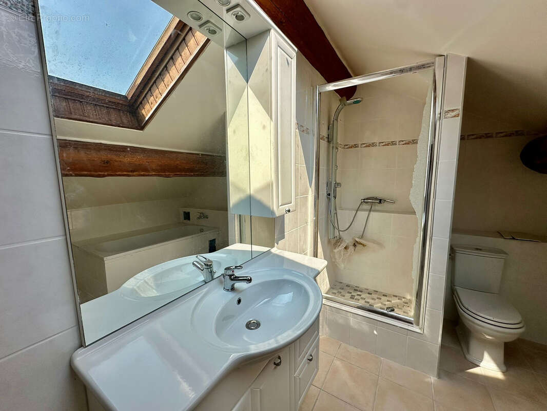 Maison à LE CLERJUS