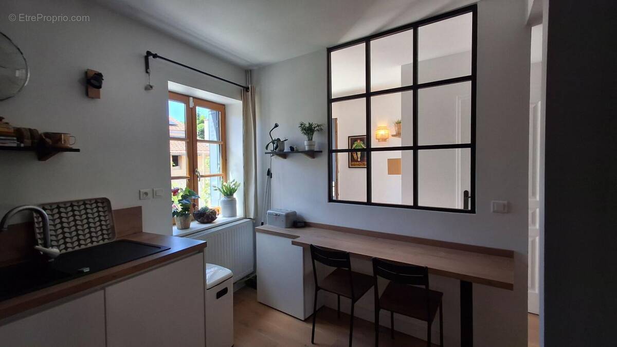 Appartement à BRIGNAIS