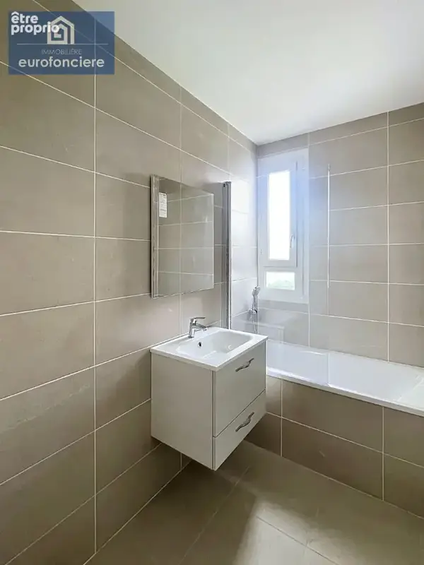 Appartement Troyes 3 pièce(s) 64 m2 - photo 3