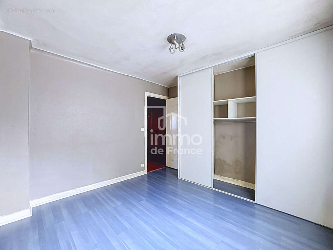 Appartement à BELLEGARDE-SUR-VALSERINE