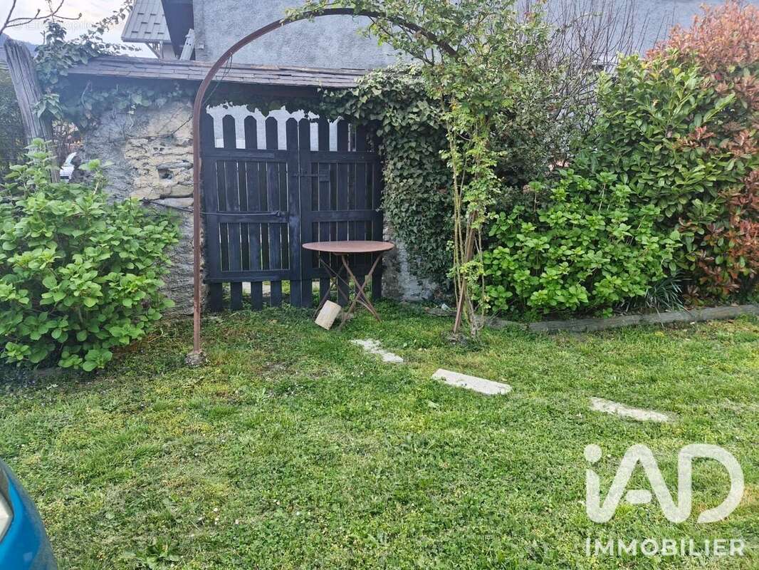Terrain 633 m² à La Bathie  - photo 8