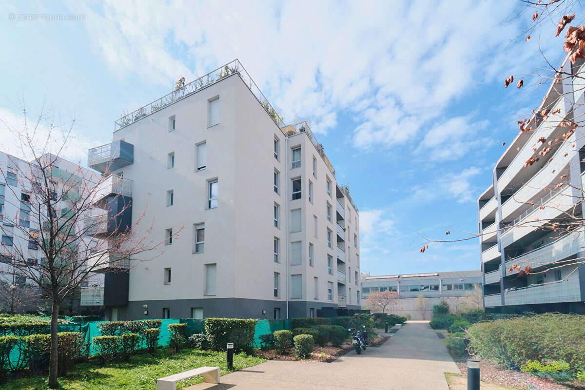 Appartement à LYON-8E