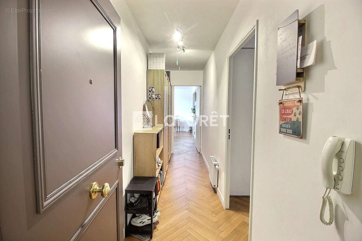 Appartement à GENNEVILLIERS