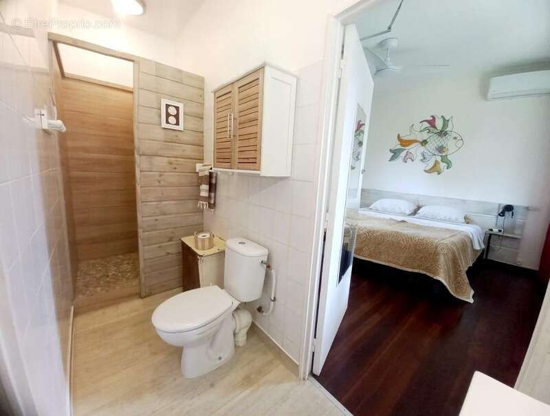 Maison à PETIT-BOURG