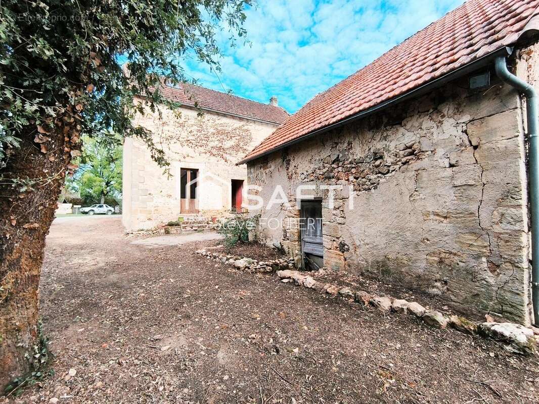 Photo 4 - Maison à MAUZENS-ET-MIREMONT