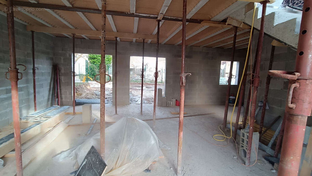 Maison à SAINT-CREPIN-IBOUVILLERS