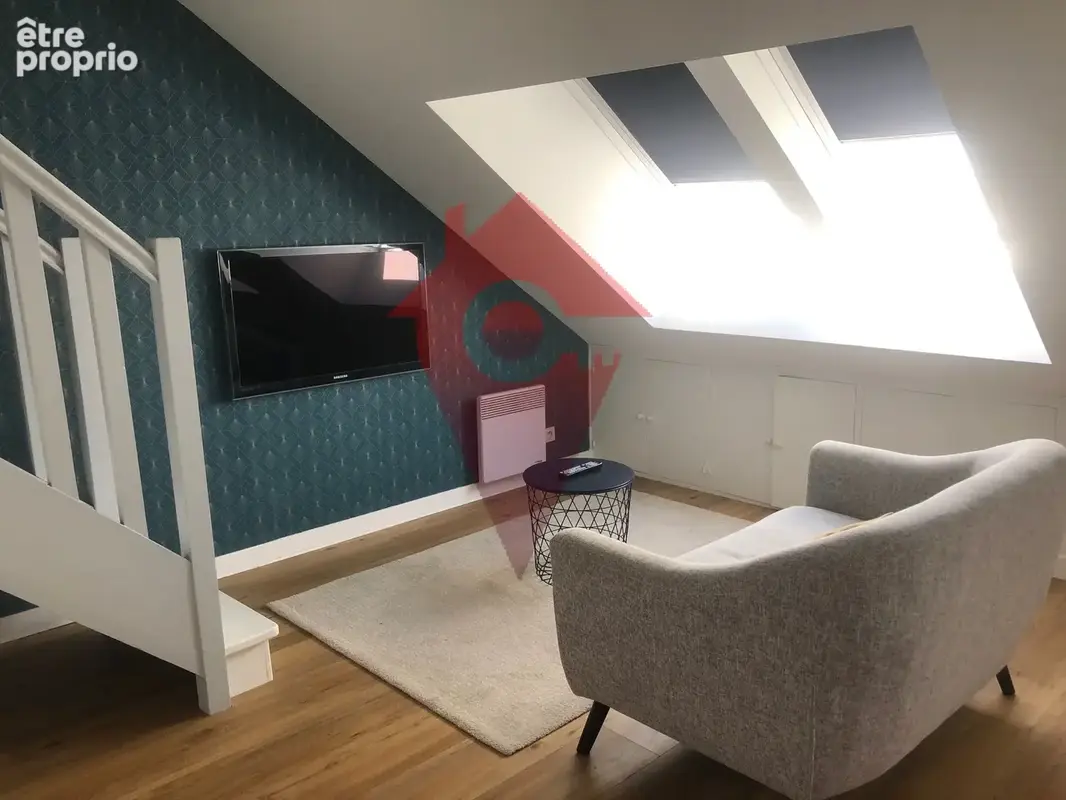 Appartement T2 meublé avec mezzanine au dernier étage   Le Mans - photo 9