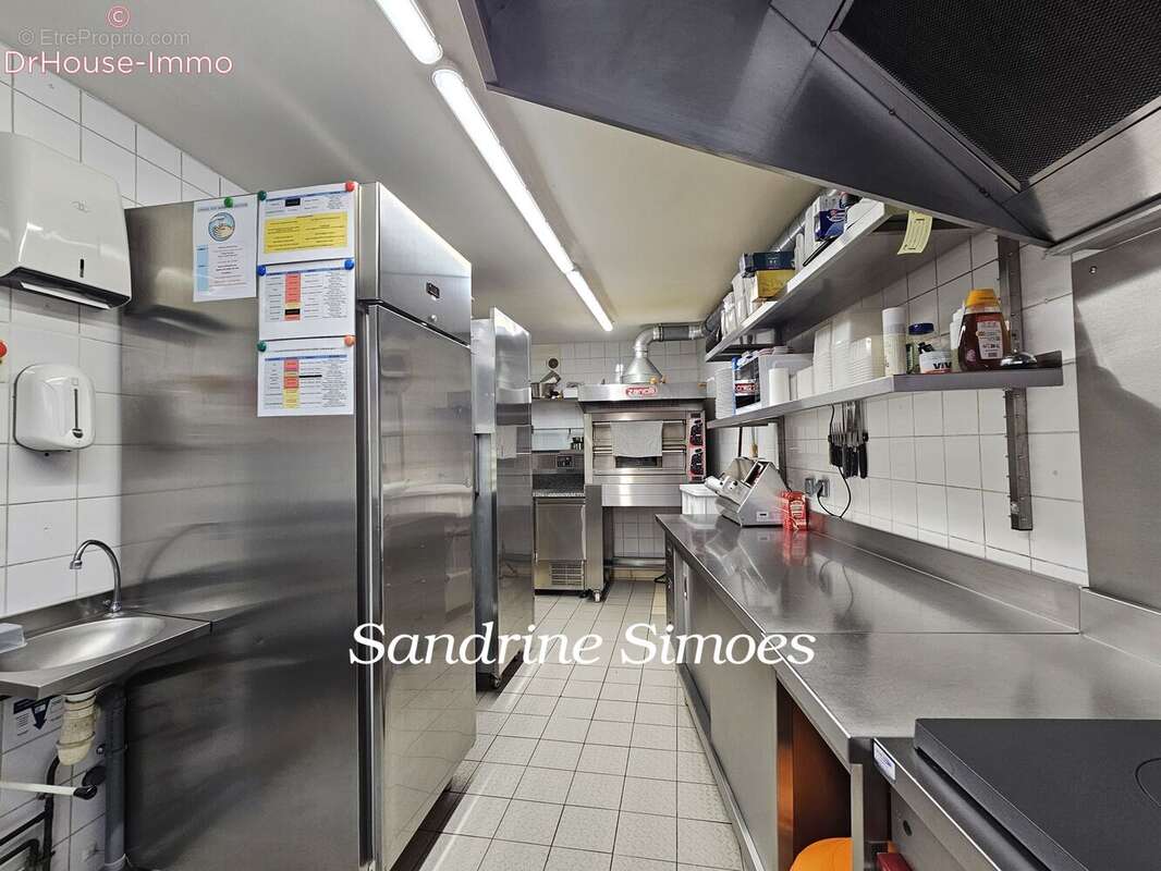 Commerce 165 m² à Saint-Savin  - photo 69