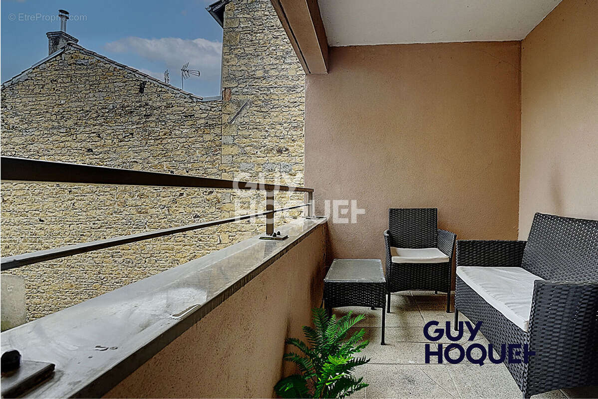 Appartement à SAINT-CYR-AU-MONT-D'OR
