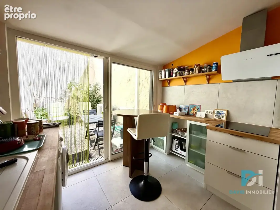 Florensac- maison de village avec cour rénovée - photo 2