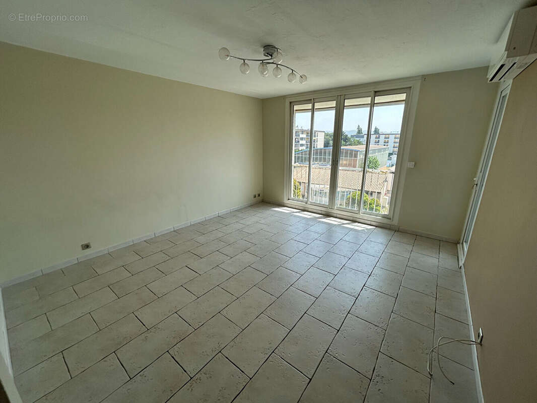 Appartement à MARIGNANE