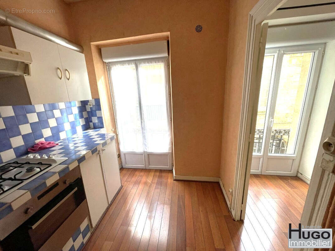 Appartement à BORDEAUX