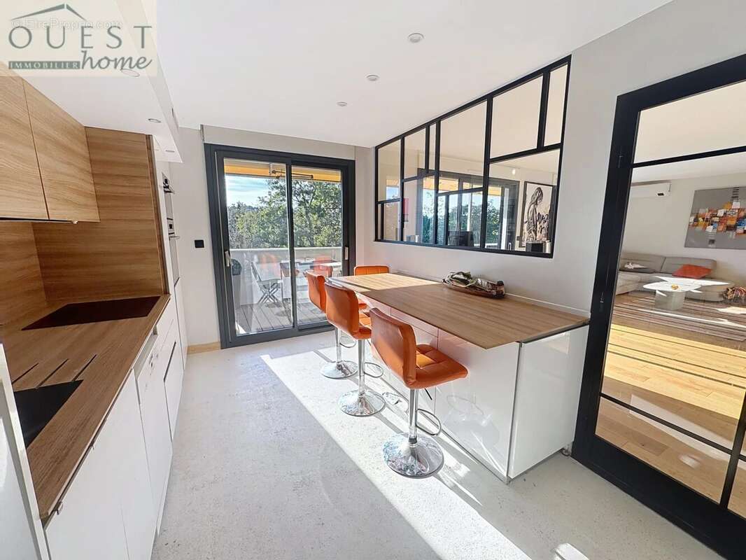 superbe appartement 'Pitance' rénové  dans résidence de sta - photo 7