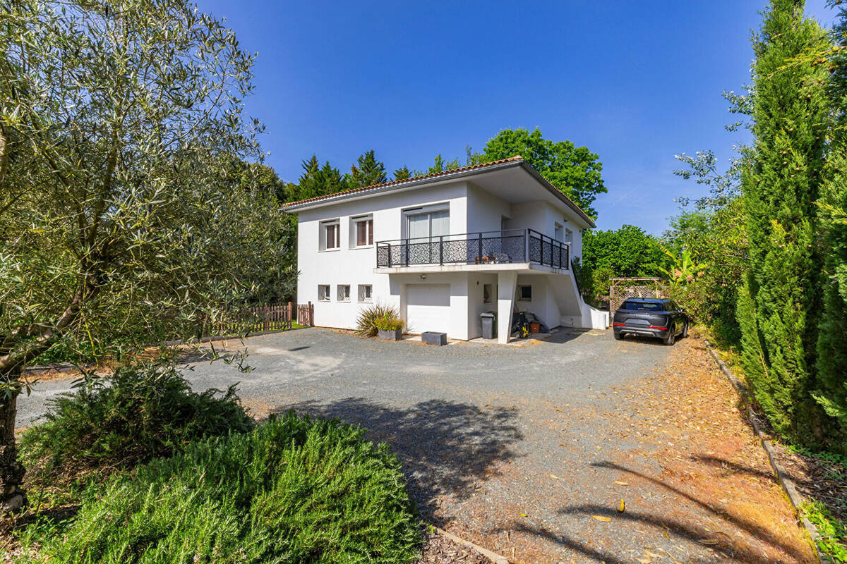Maison à VILLENAVE-D'ORNON