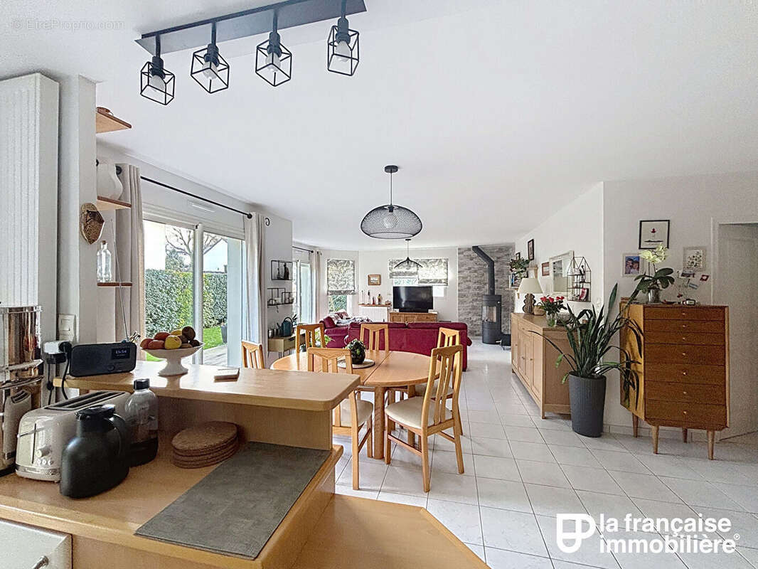 Maison à THORIGNE-FOUILLARD