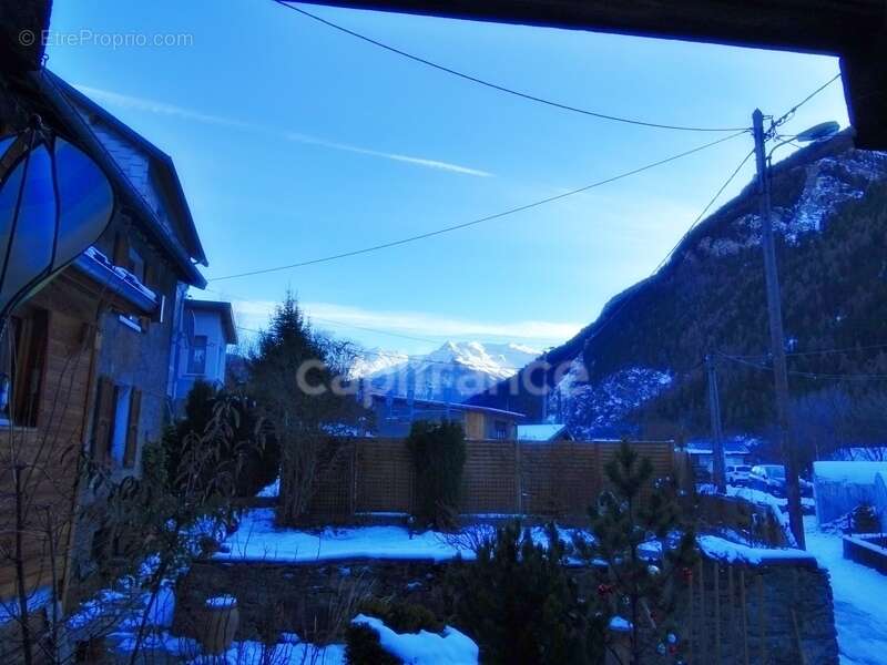 En Savoie (73), à vendre Vallée de La Maurienne, maison P8 rénovée, cave, voutes, terrain, combles, stations de ski, 3 vallées - photo 10