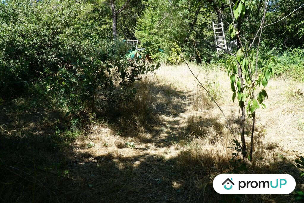 Terrain à LA ROQUE-D&#039;ANTHERON