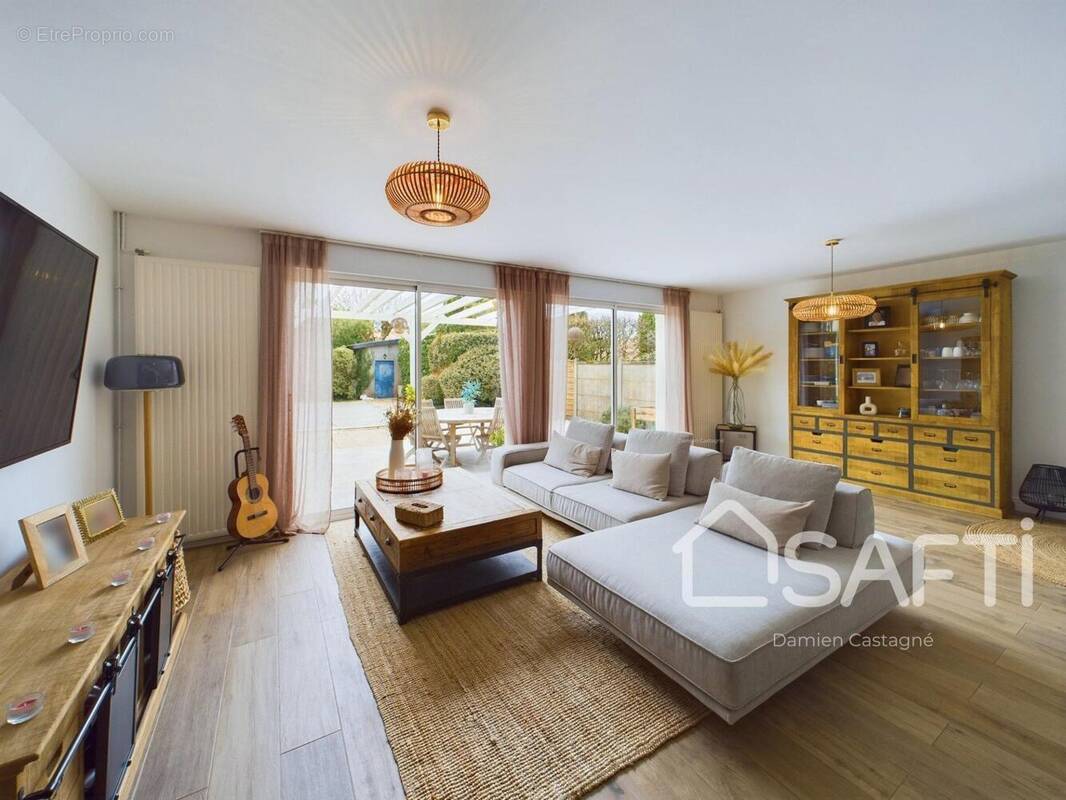 Photo 1 - Maison à SAINT-MEDARD-EN-JALLES