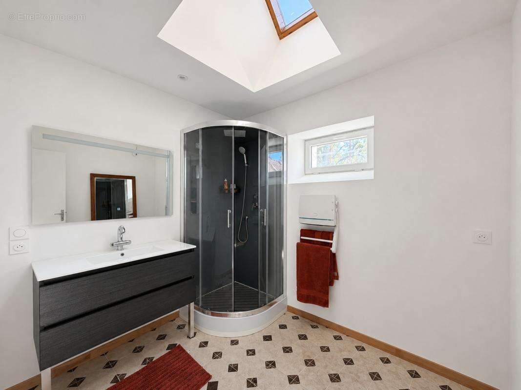 Maison 87 m² à Bessy-Sur-Cure  - photo 7