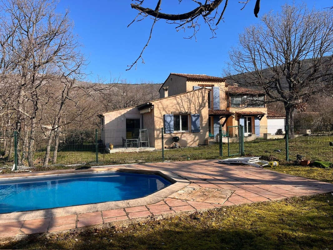 Maison à SAINT-VALLIER-DE-THIEY