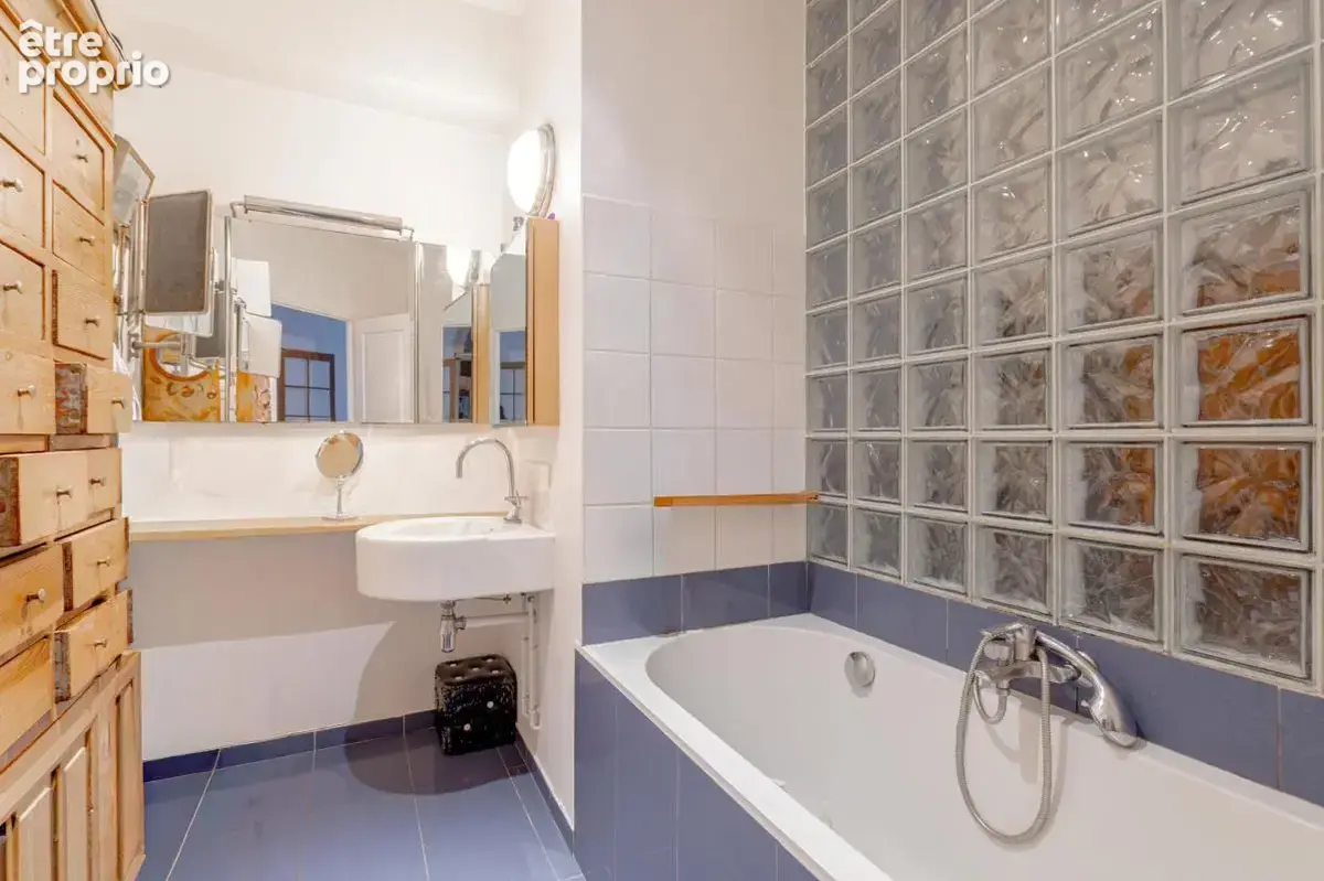 Paris 9 - loft d'exception sous verriere avec commercialite - photo 11