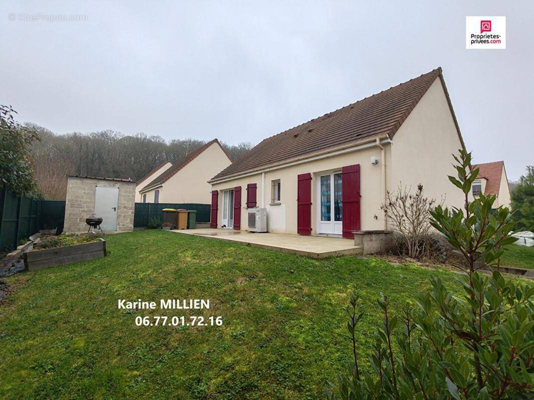 Maison à AUNAY-SOUS-CRECY
