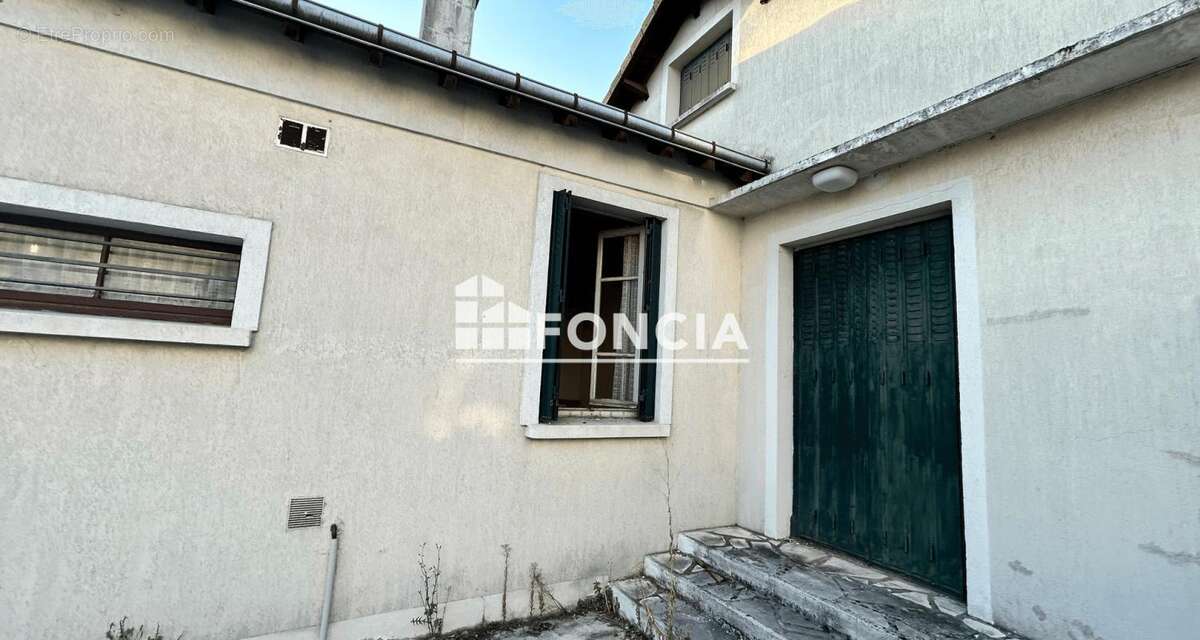 Maison à BAGNEUX