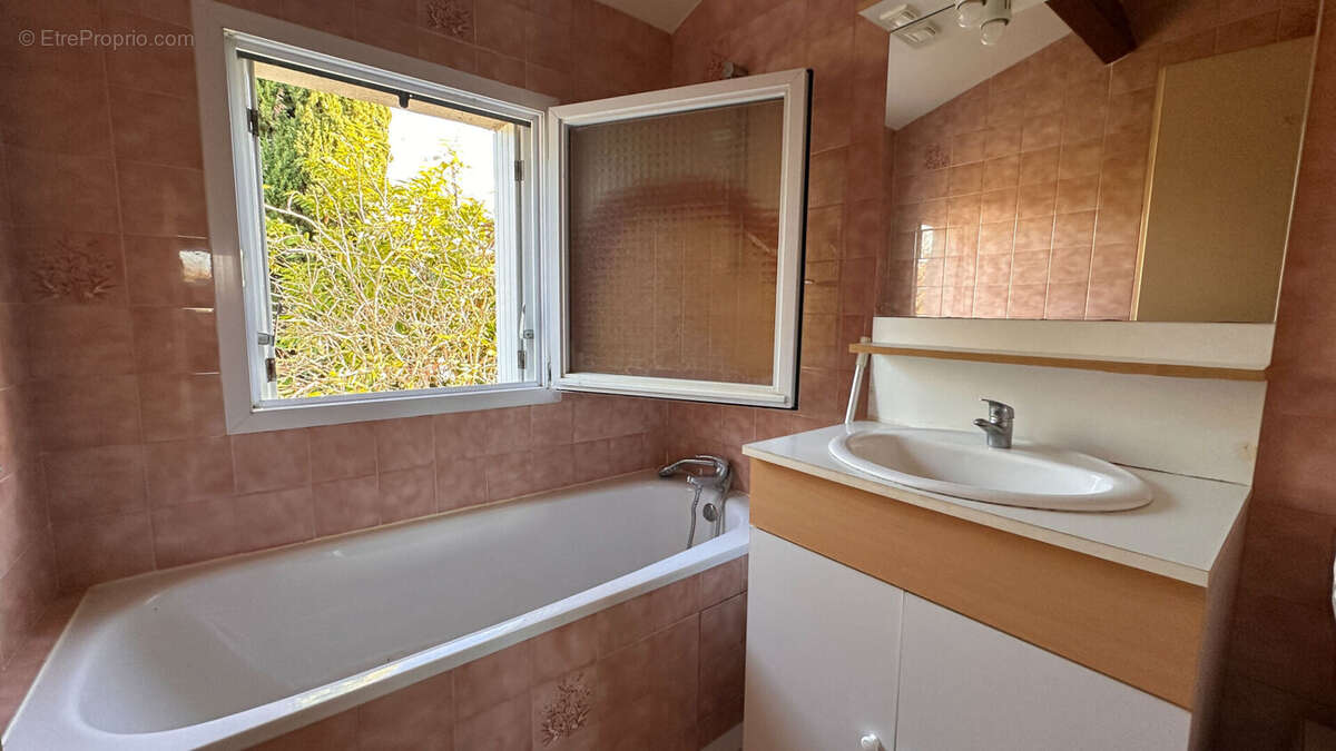 Maison à JAUNAY-CLAN