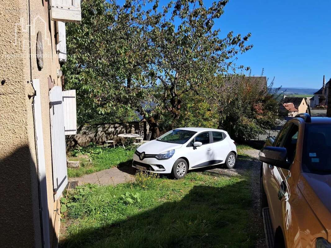 Maison à SAINT-PIERRE-DE-NOGARET