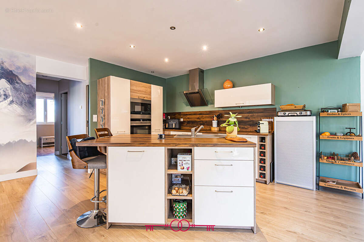 Maison à MAILLY-CHAMPAGNE