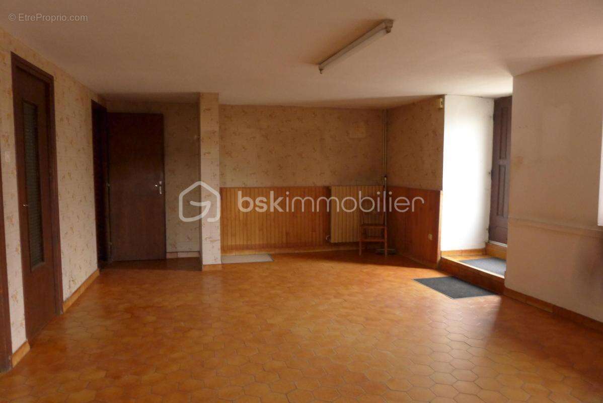 Maison à SAINT-ALBAN-SUR-LIMAGNOLE