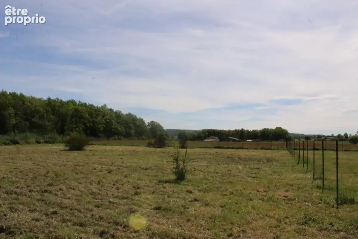 Terrain constructible, au calme sur Puygaillard de Quercy - photo 3