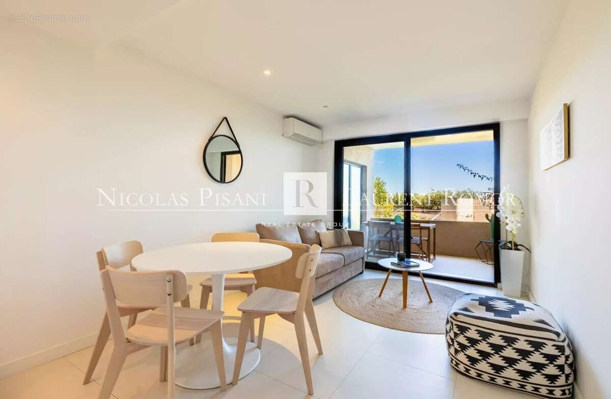 Appartement à VILLEFRANCHE-SUR-MER