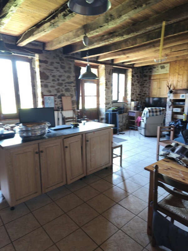 Maison à LE CHALARD