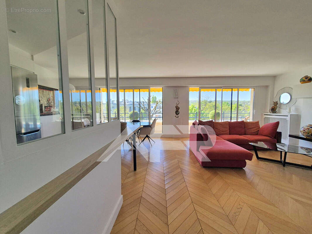 Appartement à LE VESINET