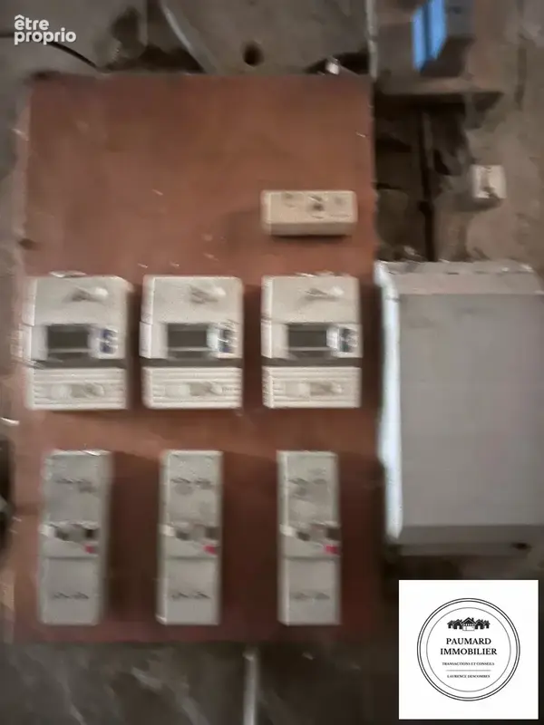 Appartement 250 m² à Romans-Sur-Isere  - photo 8