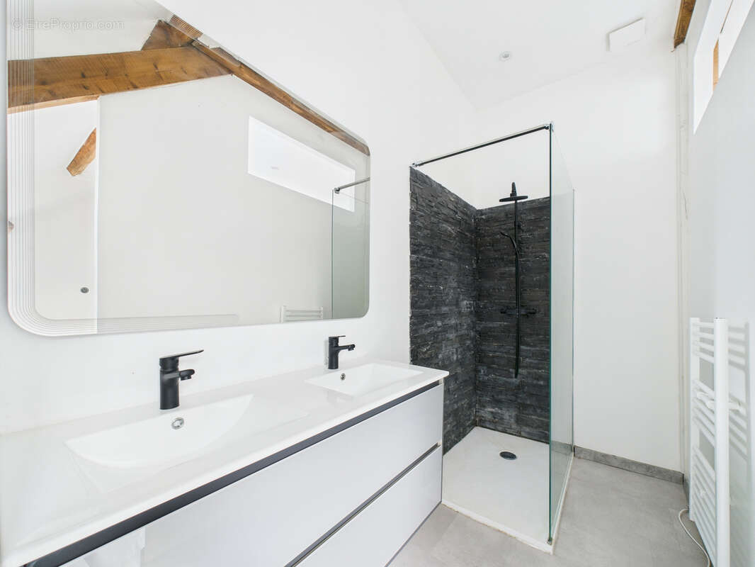 Maison à SAINT-PIERRE-D&#039;ALBIGNY