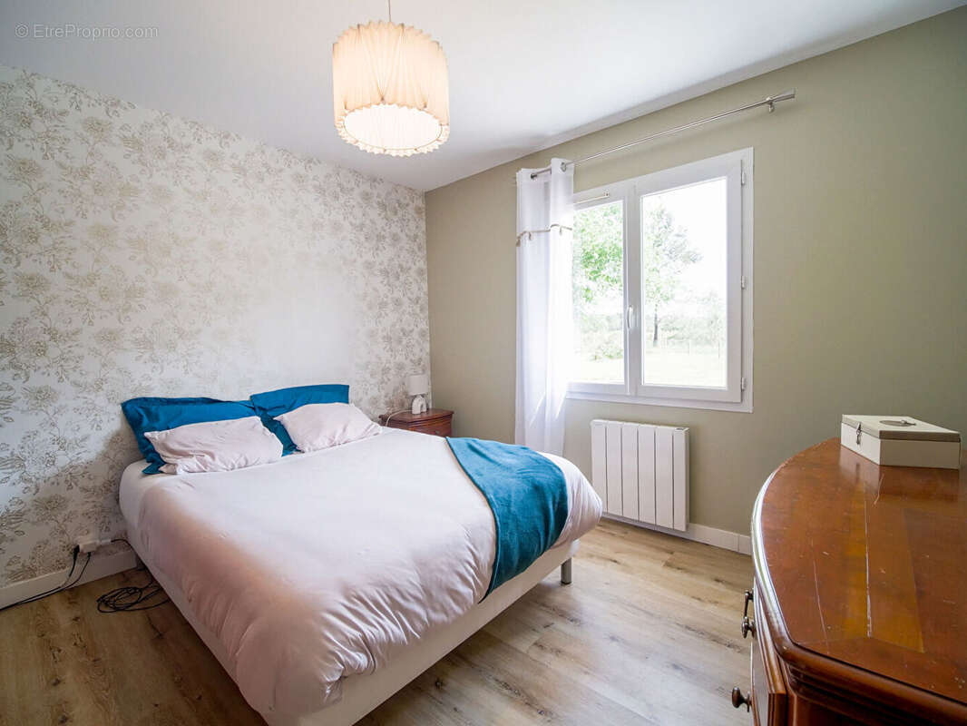 Maison entièrement neuve en lisière de forêt - photo 6